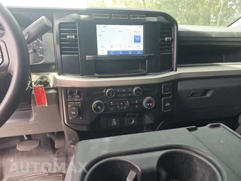 2023 Ford Super Duty F-250 XL Crew Cab Long Bed - miniatura 6