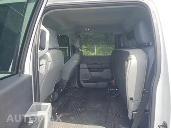 2023 Ford Super Duty F-250 XL Crew Cab Long Bed - miniatura 9