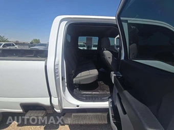 2023 Ford Super Duty F-250 XL Crew Cab Long Bed - miniatura 13