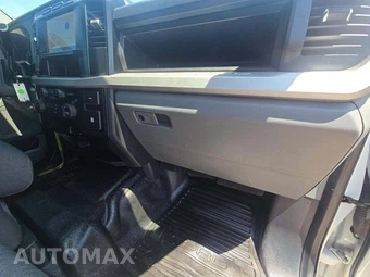 2023 Ford Super Duty F-250 XL Crew Cab Long Bed - miniatura 16