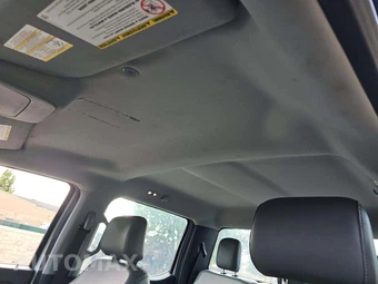 2023 Ford Super Duty F-250 XL Crew Cab Long Bed - miniatura 11