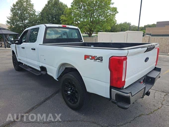 2023 Ford Super Duty F-250 XL Crew Cab Long Bed - miniatura 2