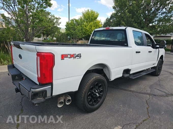 2023 Ford Super Duty F-250 XL Crew Cab Long Bed - miniatura 3