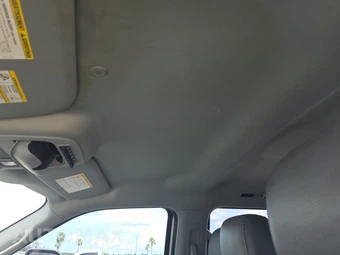 2023 Ford Super Duty F-250 XL Crew Cab Long Bed - miniatura 17