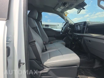2023 Ford Super Duty F-250 XL Crew Cab Long Bed - miniatura 8