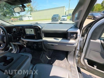 2023 Ford Super Duty F-250 XL Crew Cab Medium Bed - miniatura 16