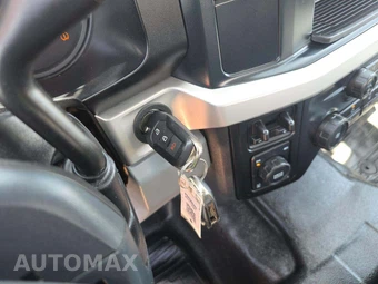 2023 Ford Super Duty F-250 XL Crew Cab Medium Bed - miniatura 8