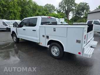 2023 Ford Super Duty F-250 XL Crew Cab Medium Bed - miniatura 2