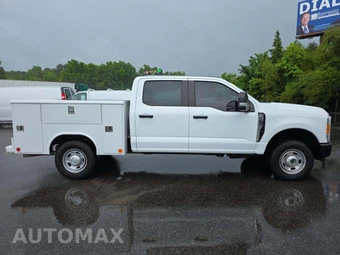 2023 Ford Super Duty F-250 XL Crew Cab Medium Bed - miniatura 4