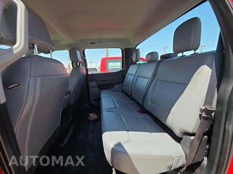 2023 Ford Super Duty F-250 XL Crew Cab Medium Bed - miniatura 13