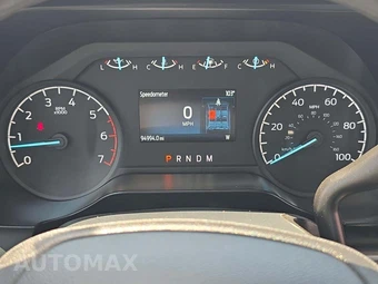 2023 Ford Super Duty F-250 XL Crew Cab Medium Bed - miniatura 9