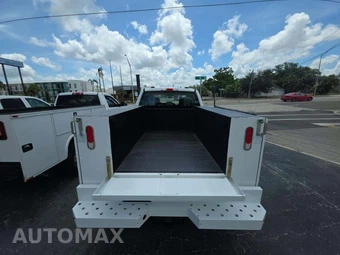 2023 Ford Super Duty F-250 XL Crew Cab Medium Bed - miniatura 14