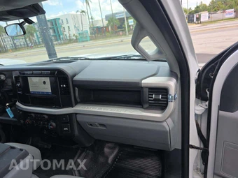 2023 Ford Super Duty F-250 XL Crew Cab Medium Bed - miniatura 19
