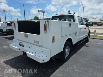 2023 Ford Super Duty F-250 XL Crew Cab Medium Bed - miniatura 3
