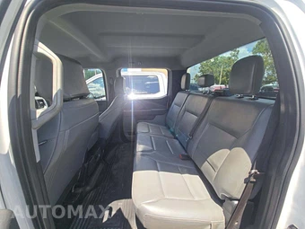2023 Ford Super Duty F-250 XL Crew Cab Medium Bed - miniatura 13