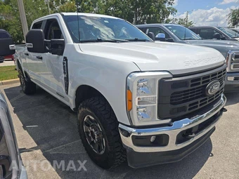 2023 Ford Super Duty F-250 XL Crew Cab Medium Bed - miniatura 4