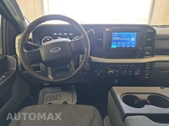 2023 Ford Super Duty F-250 XLT Crew Cab Long Bed - miniatura 8