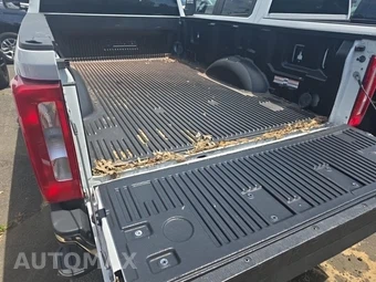 2023 Ford Super Duty F-250 XLT Crew Cab Long Bed - miniatura 19