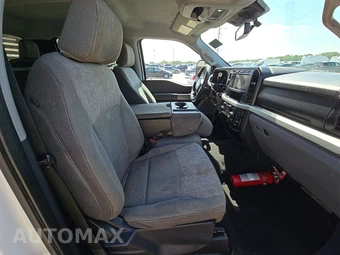 2023 Ford Super Duty F-250 XLT Crew Cab Long Bed - miniatura 14