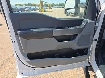 2023 Ford Super Duty F-250 XLT Crew Cab Long Bed - miniatura 15