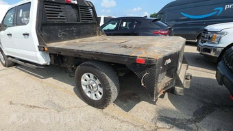 2023 Ford Super Duty F-250 XLT Crew Cab Long Bed - miniatura 24