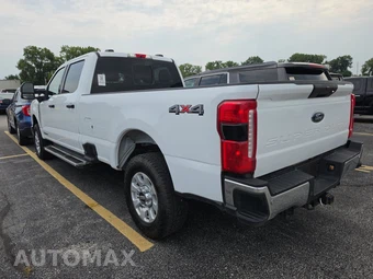2023 Ford Super Duty F-250 XLT Crew Cab Long Bed - miniatura 6