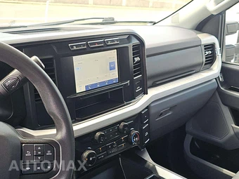 2023 Ford Super Duty F-250 XLT Crew Cab Long Bed - miniatura 7