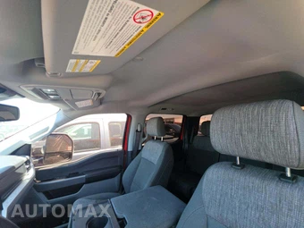 2023 Ford Super Duty F-250 XLT Crew Cab Medium Bed - miniatura 11