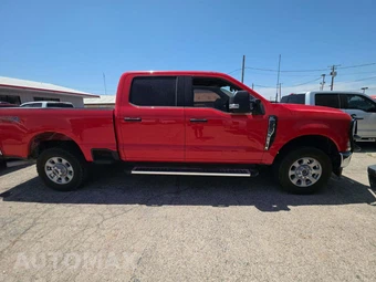 2023 Ford Super Duty F-250 XLT Crew Cab Medium Bed - miniatura 4