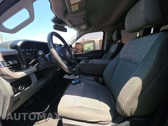 2023 Ford Super Duty F-250 XLT Crew Cab Medium Bed - miniatura 6