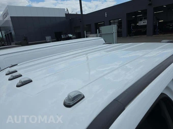 2023 Ford Super Duty F-250 XLT Crew Cab Medium Bed - miniatura 12