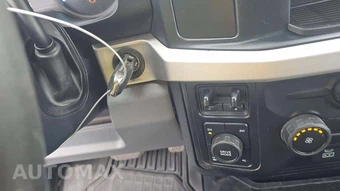 2023 Ford Super Duty F-250 XLT Crew Cab Medium Bed - miniatura 20