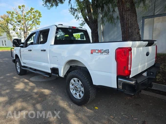 2023 Ford Super Duty F-250 XLT Crew Cab Medium Bed - miniatura 6