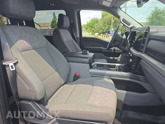 2023 Ford Super Duty F-250 XLT Crew Cab Medium Bed - miniatura 15