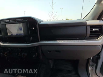 2023 Ford Super Duty F-250 XLT Crew Cab Medium Bed - miniatura 16