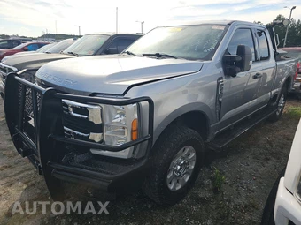 2023 Ford Super Duty F-250 XLT Extended Cab Medium Bed w/Rear Doors