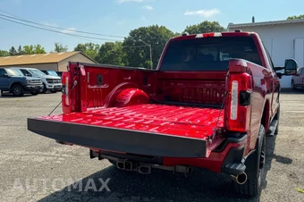 2023 Ford Super Duty F-250 XLT Extended Cab Medium Bed w/Rear Doors - miniatura 18