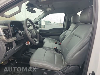 2023 Ford Super Duty F-350 Cab Chassis XL Regular Cab - miniatura 7