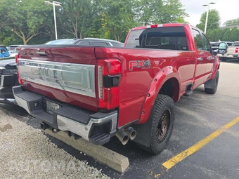 2023 Ford Super Duty F-350 King Ranch Crew Cab Long Bed - miniatura 3