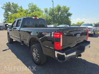 2023 Ford Super Duty F-350 Lariat Crew Cab Long Bed - miniatura 2