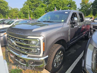 2023 Ford Super Duty F-350 Lariat Crew Cab Long Bed