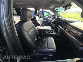 2023 Ford Super Duty F-350 Lariat Crew Cab Long Bed - miniatura 18