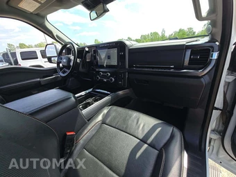 2023 Ford Super Duty F-350 Lariat Crew Cab Long Bed DRW - miniatura 16