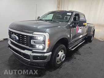 2023 Ford Super Duty F-350 Lariat Crew Cab Long Bed DRW