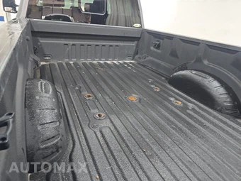 2023 Ford Super Duty F-350 Lariat Crew Cab Long Bed DRW - miniatura 16