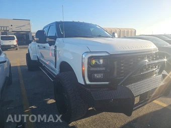 2023 Ford Super Duty F-350 Lariat Crew Cab Long Bed DRW - miniatura 3