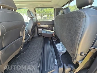 2023 Ford Super Duty F-350 Lariat Crew Cab Medium Bed - miniatura 13