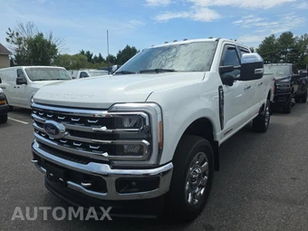 2023 Ford Super Duty F-350 Lariat Crew Cab Medium Bed