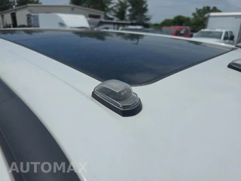 2023 Ford Super Duty F-350 Lariat Crew Cab Medium Bed - miniatura 12