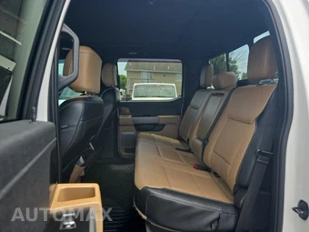 2023 Ford Super Duty F-350 Lariat Crew Cab Medium Bed - miniatura 16